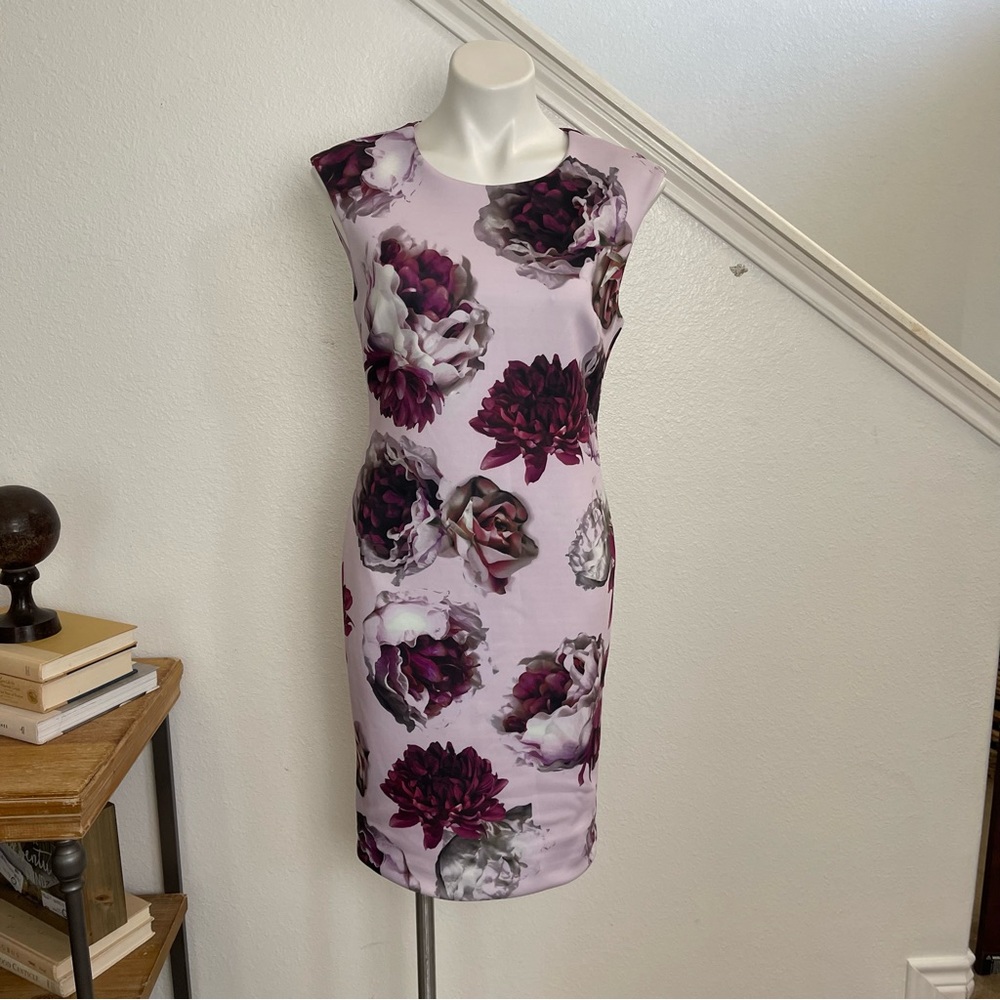 T Tahari orchid bouquet print sheath dress size 8
